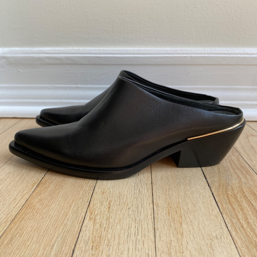 Peserico Black Leather Heeled Mules – Made in Italy, Size 38